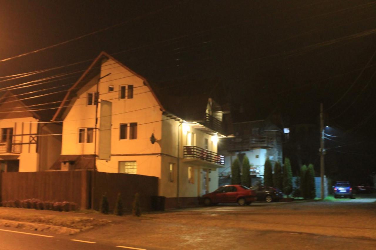 Vila Casa Ta Sinaia Exteriör bild