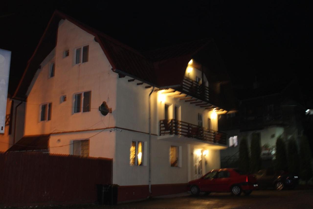 Vila Casa Ta Sinaia Exteriör bild